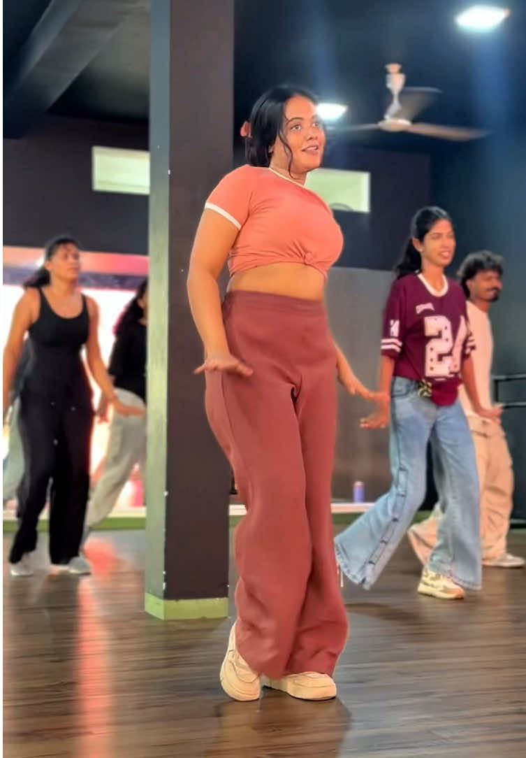 @Randy Dance Studio