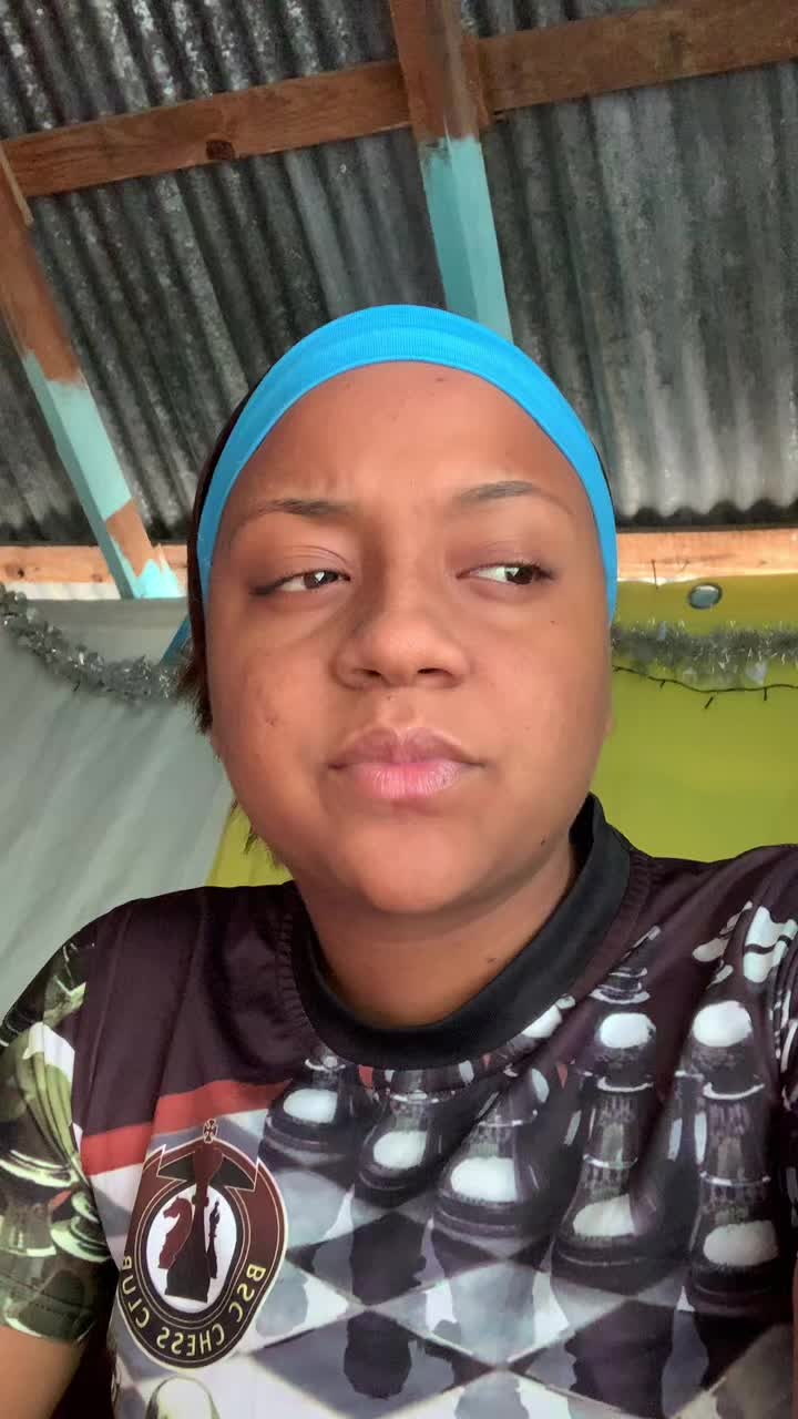 @Ureña!!👮♀️😍🥰
