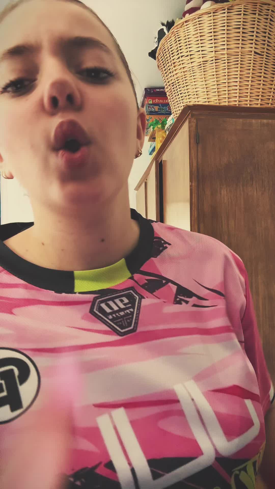 @microbe_yt