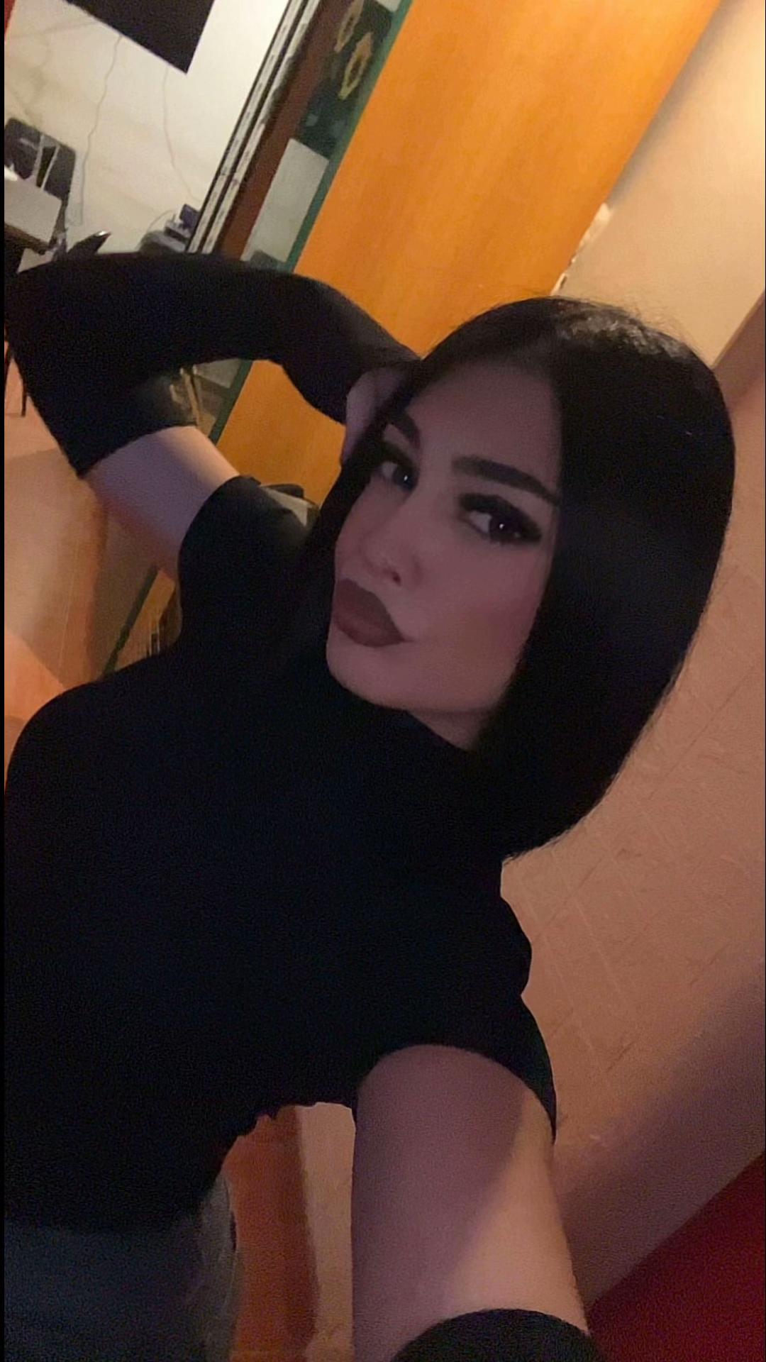 @😈