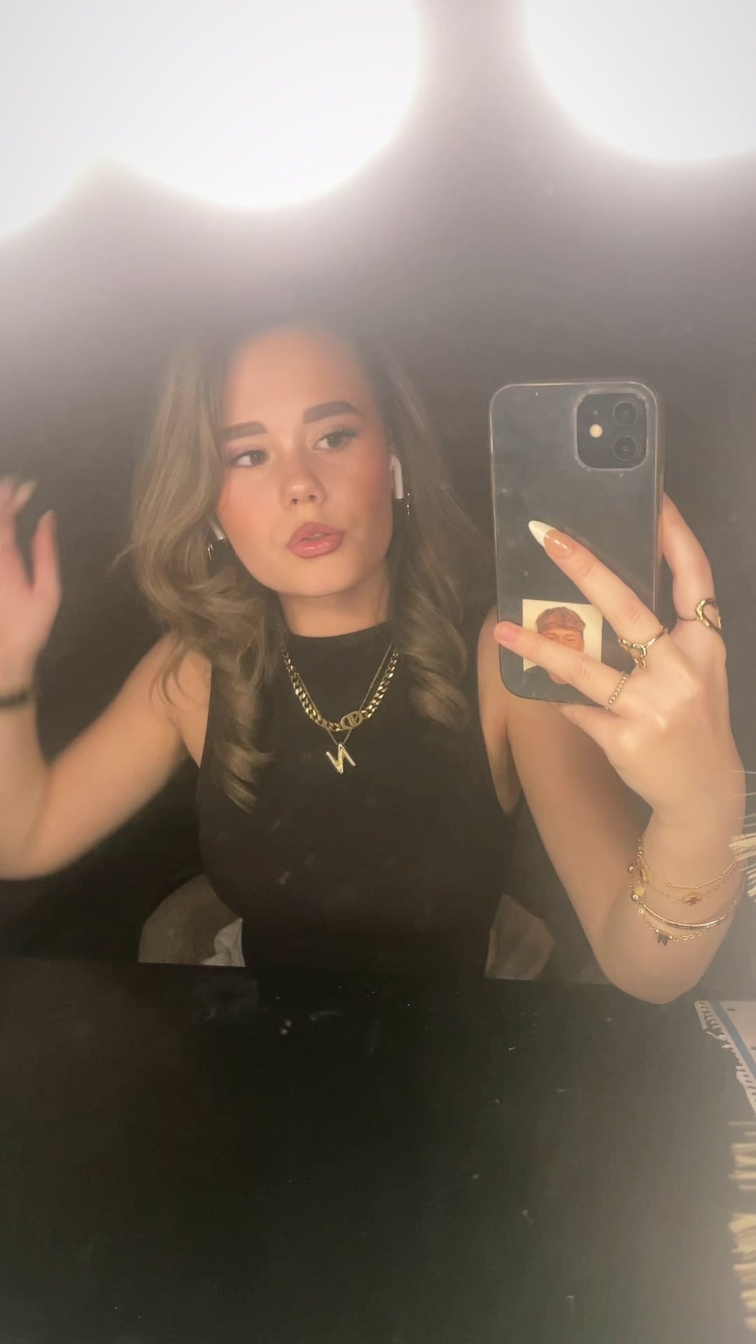 @𝐑.𝐇