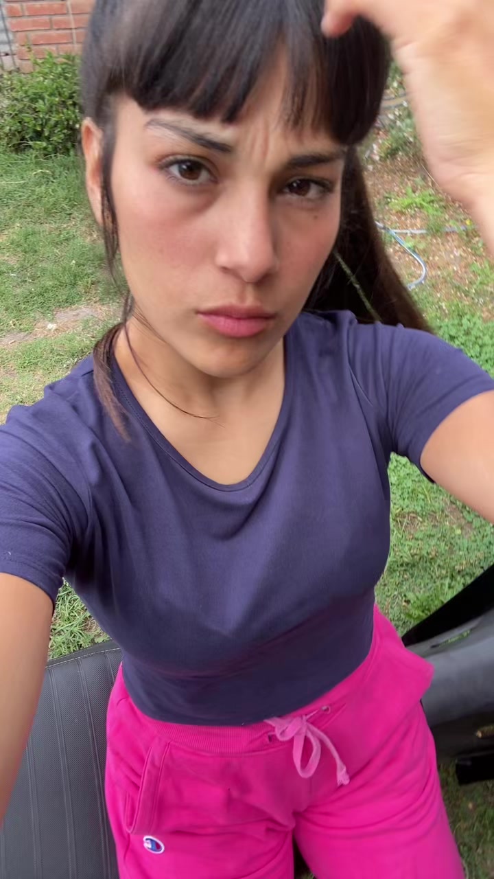 @𝑳𝒖𝒄𝒊𝒂 𝑴𝒂𝒄𝒂𝒓𝒆𝒏𝒂😘