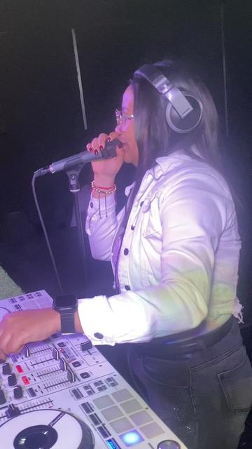 @DJANE ISLEYER LA DJ LATINA VZL