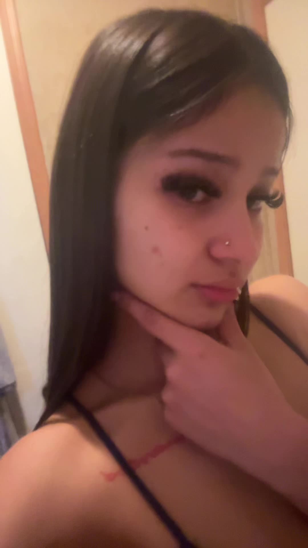 @...