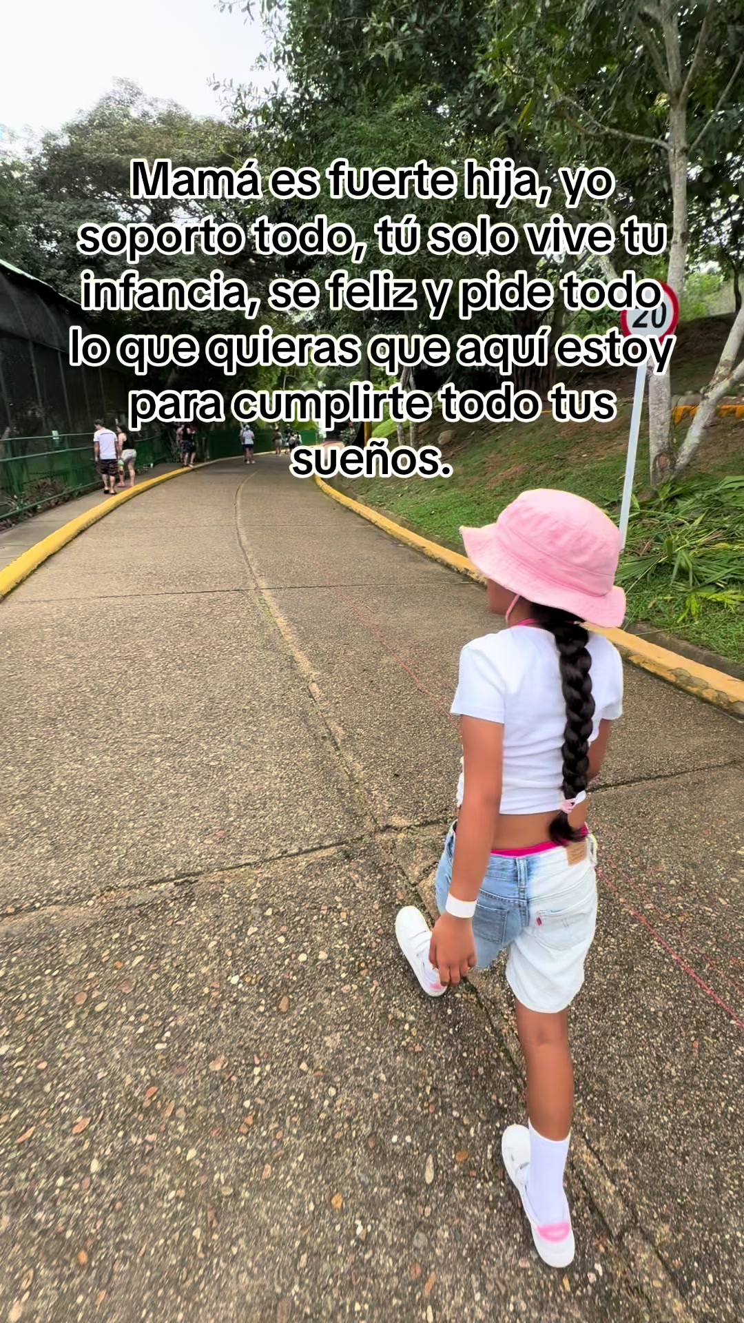 @🐉Lisa Rivas🐉