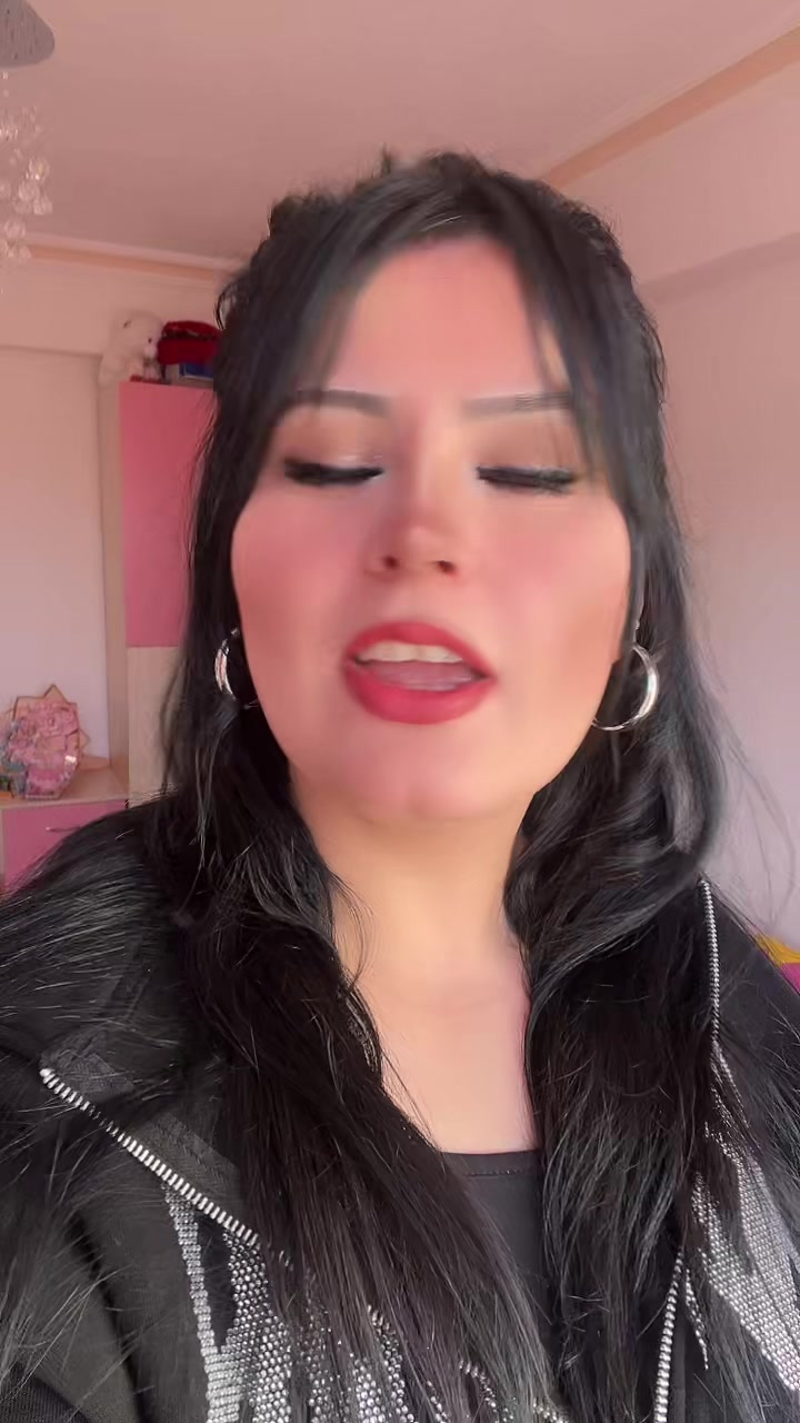 @&Ouml;zlem💕