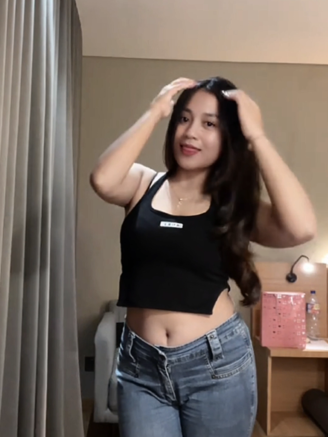 @Gemoy Menggigit 🍑
