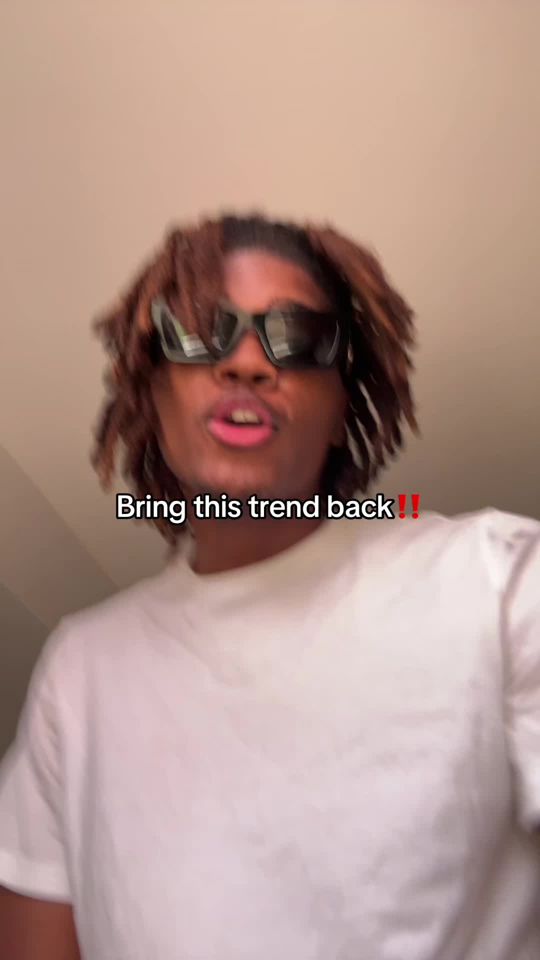 @★