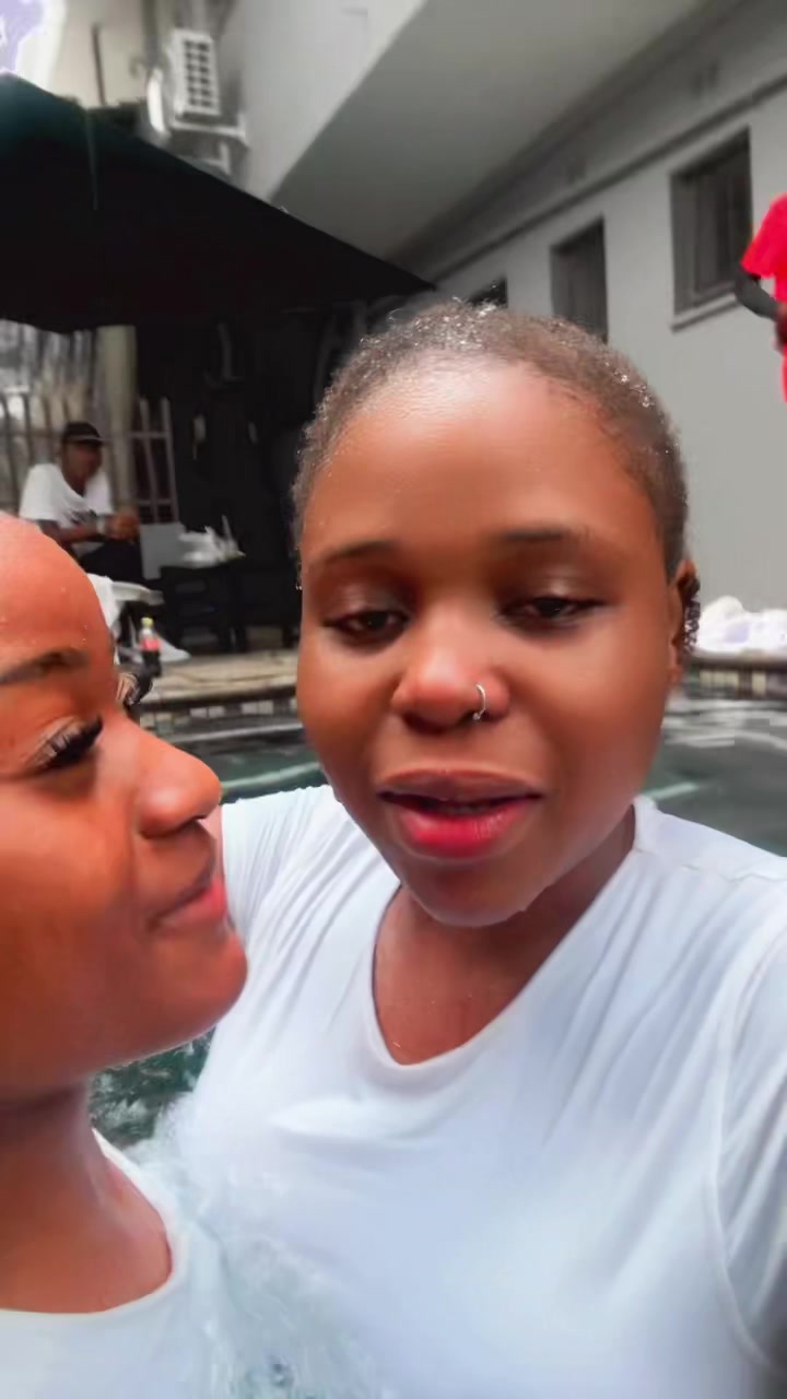@Amohelang