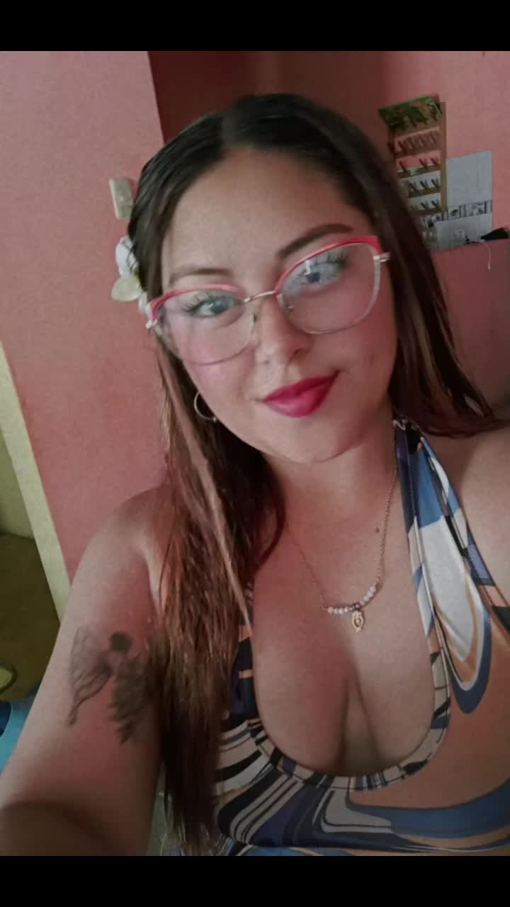 @emy🫦