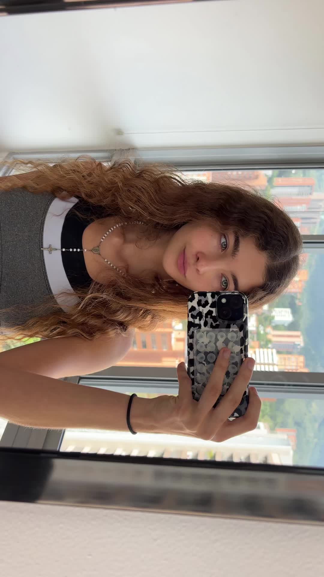 @Mee