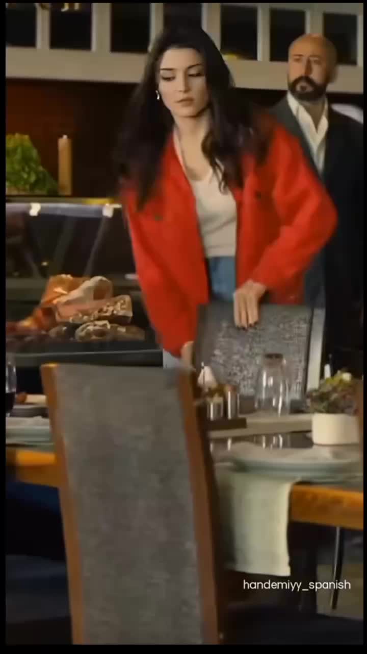 @♥️HANDE ERCAL 💕