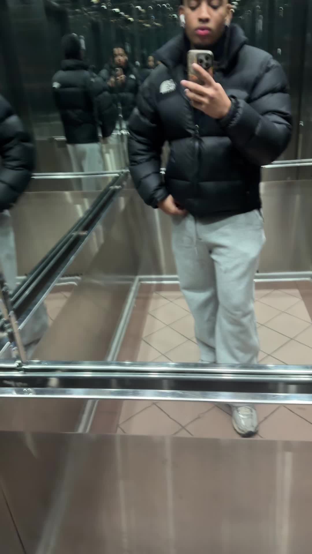 @JQ