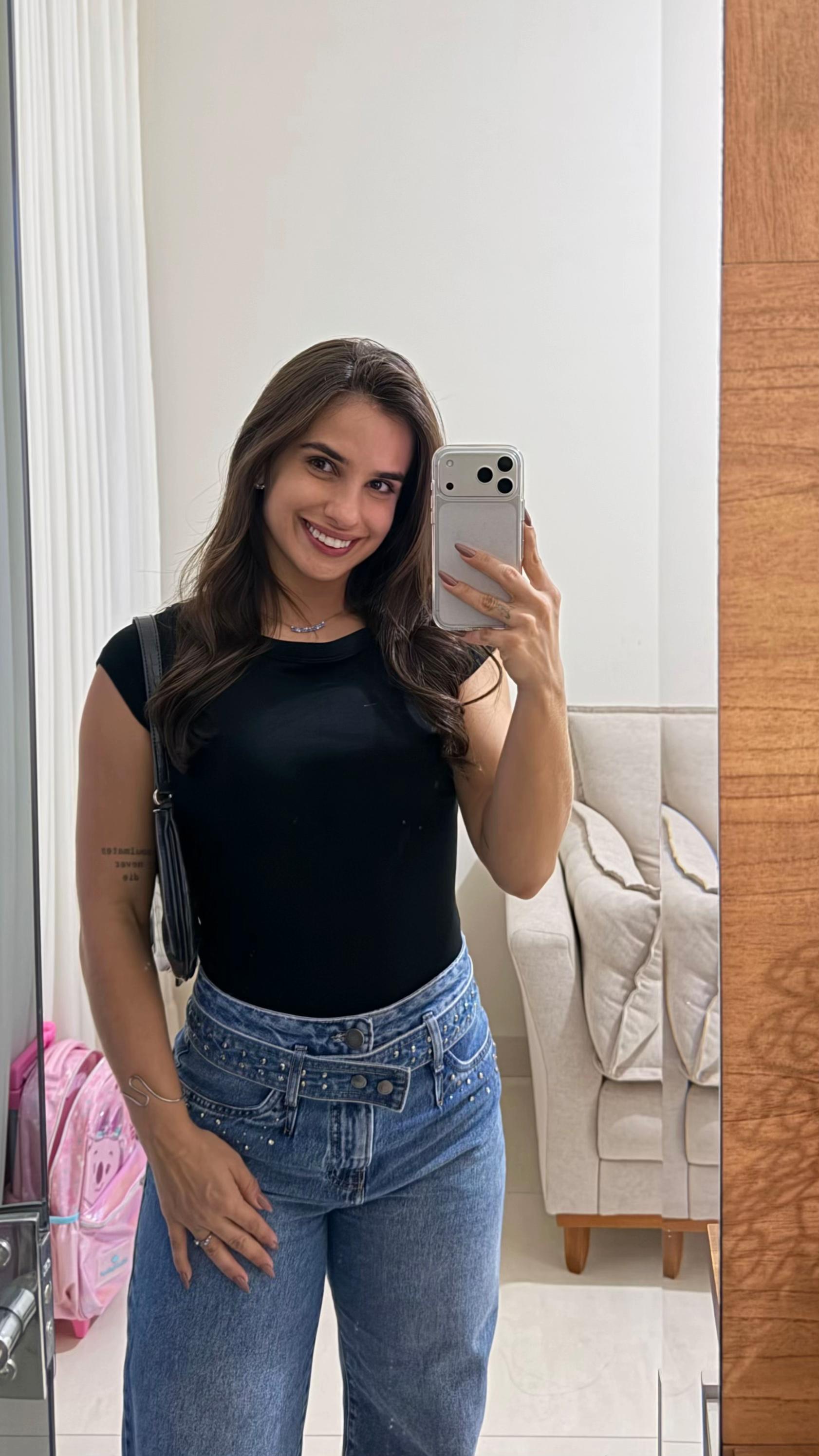 @Blenda Andrada