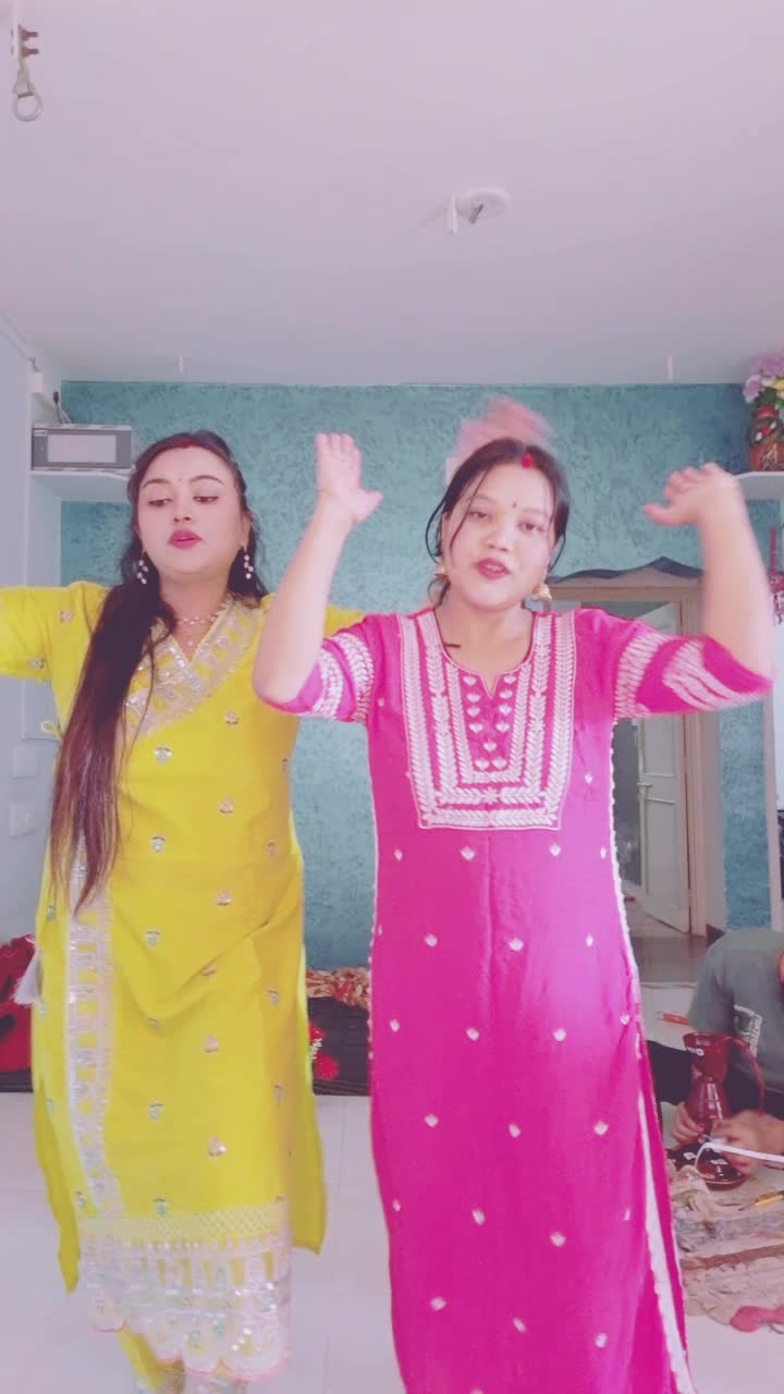 @deepasoni