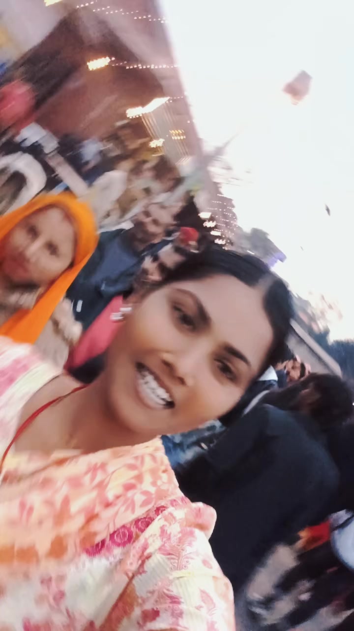 @😎Priya paswan 😎