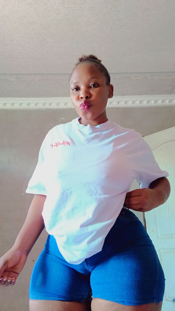 @Nikiwe.
