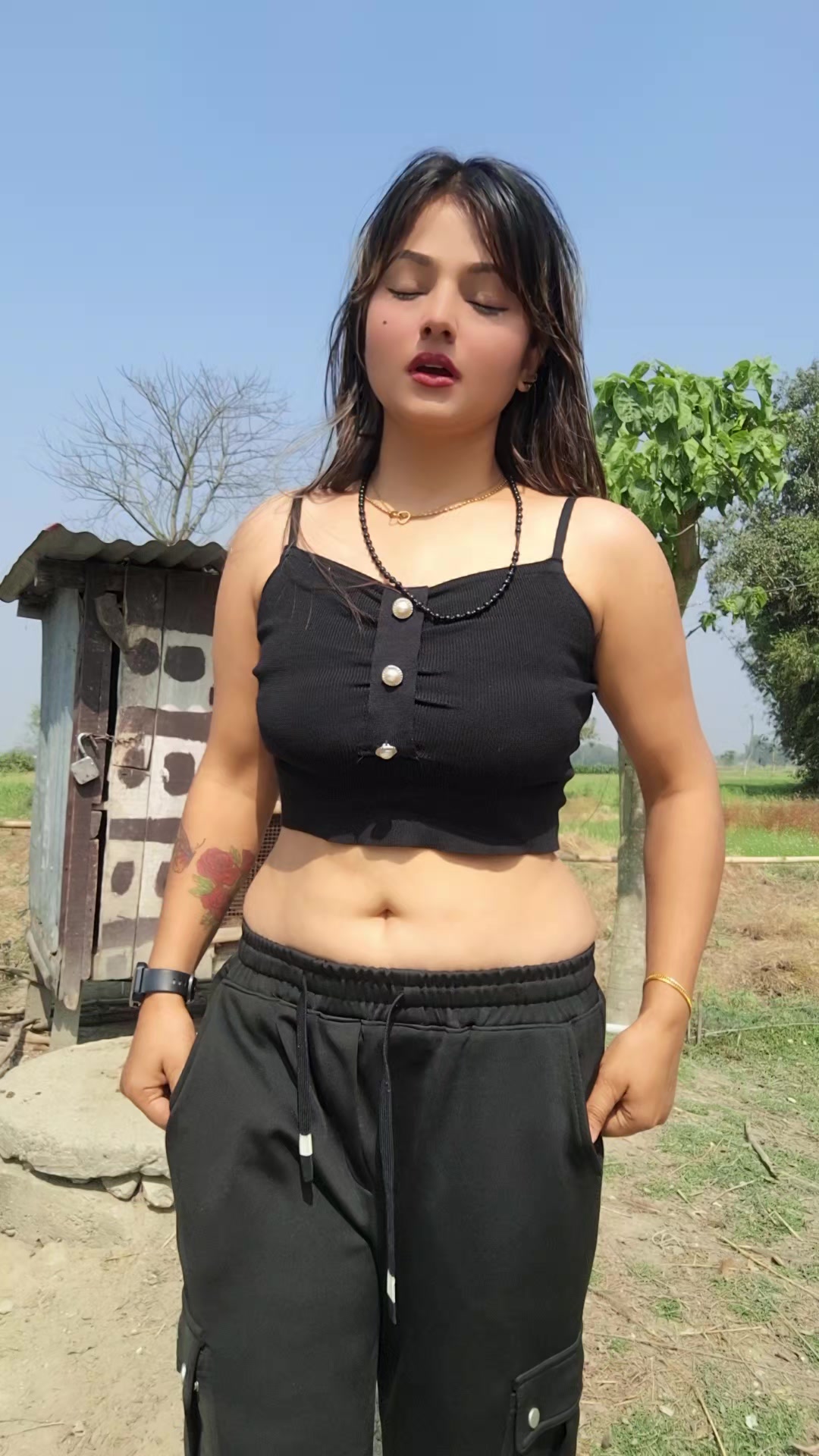 @Moon🌙🇳🇵