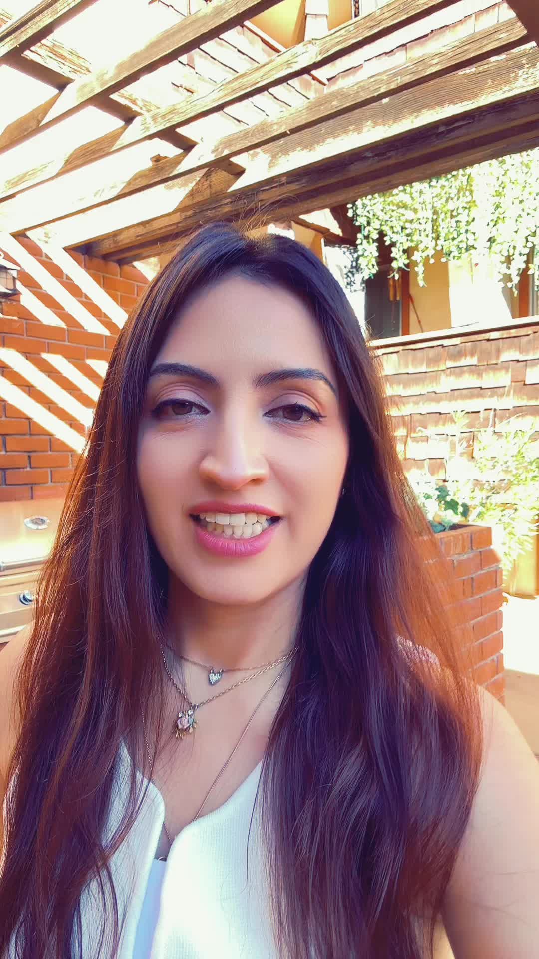 @Vicky Rios Realtor