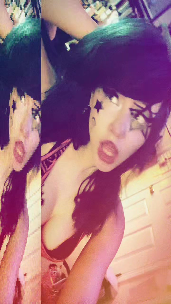 @ella.x.orcizm