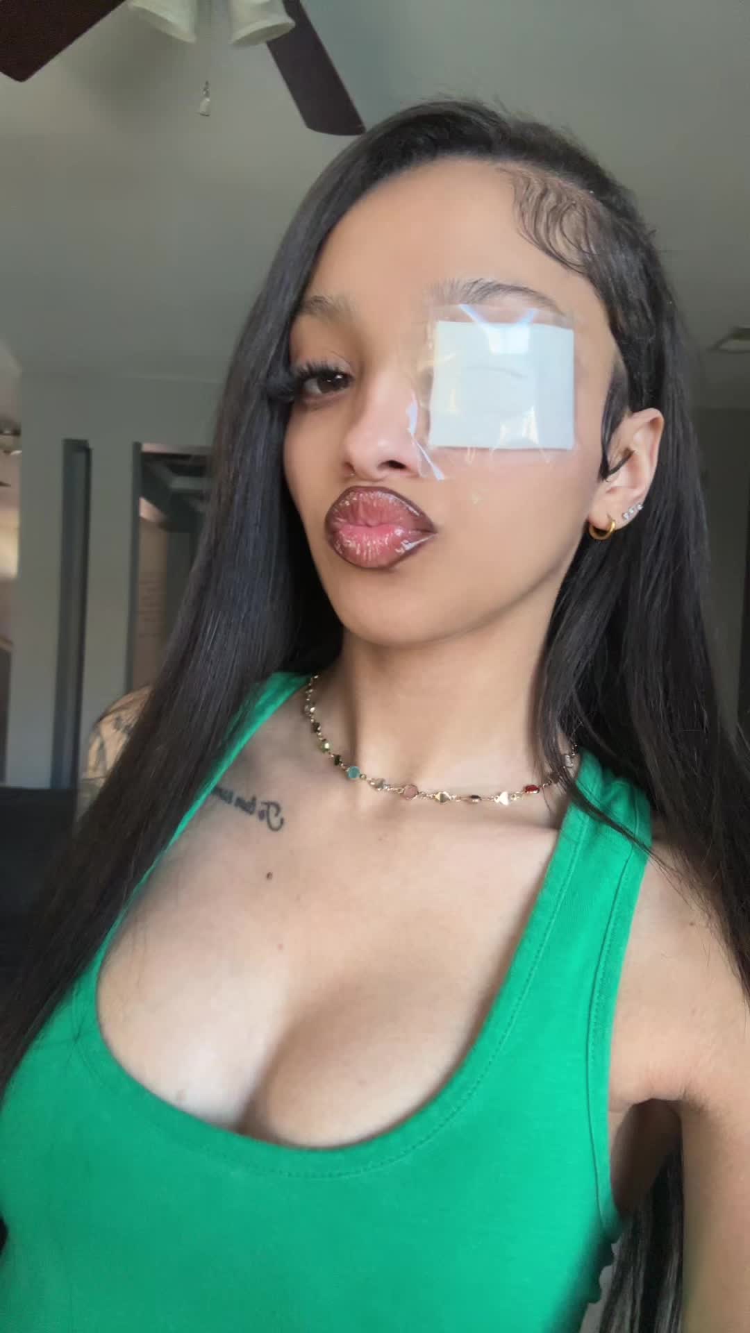 @Jas🫠