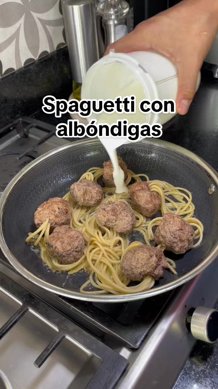 @emilioelchef 👨&zwj;🍳