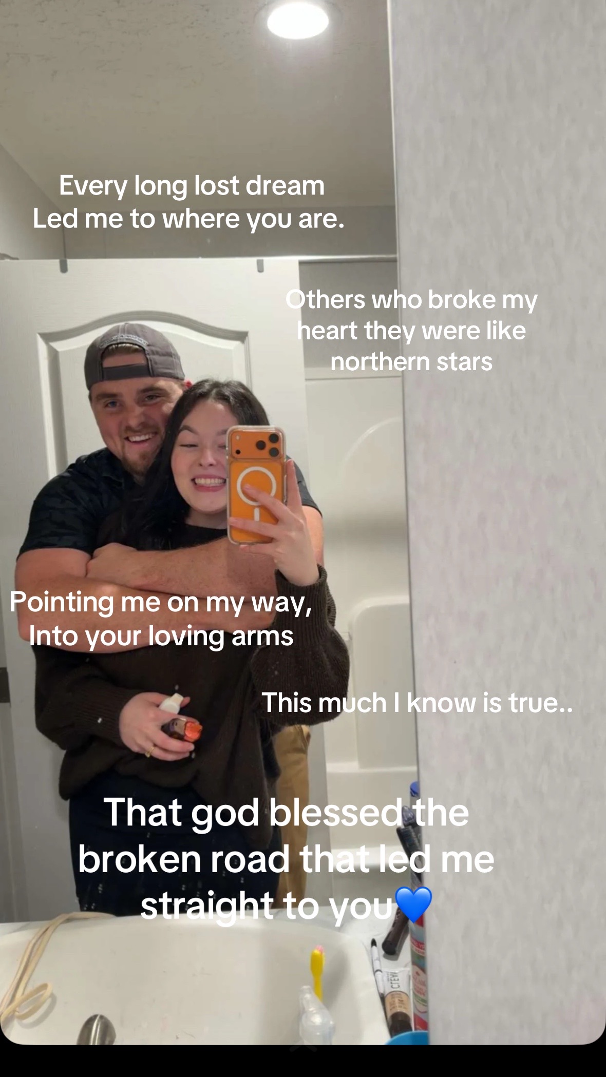 @elisabethmariee