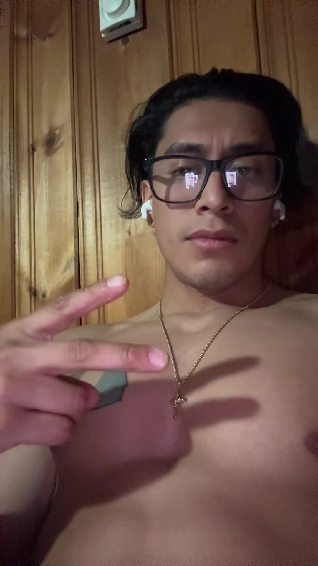 @user312000132