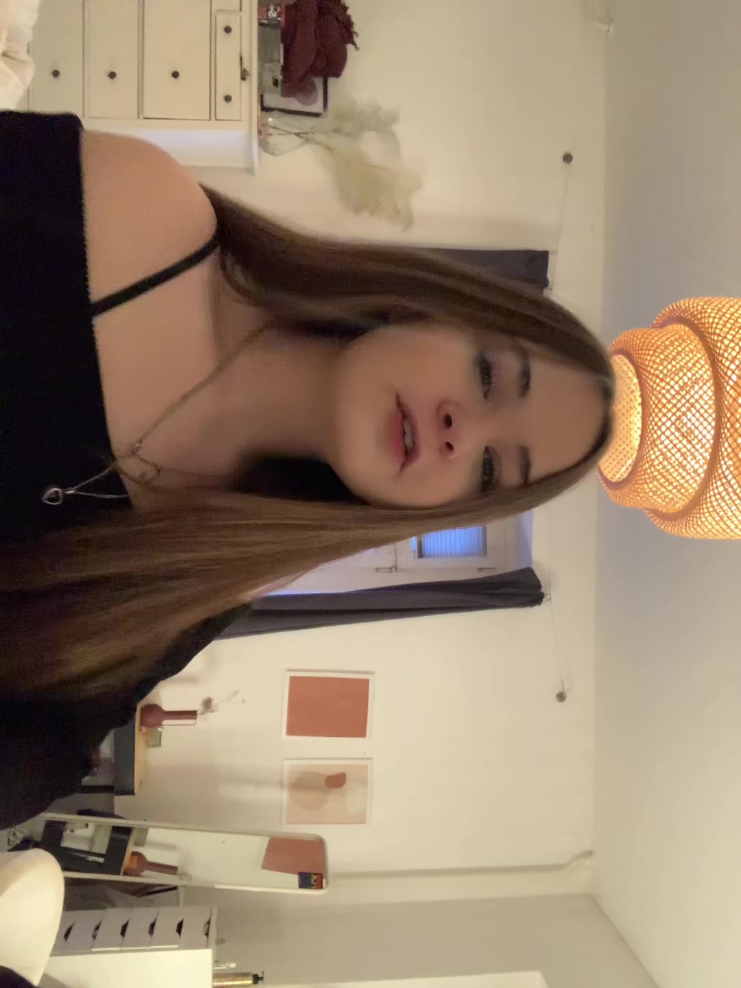@Lara_Spamacc