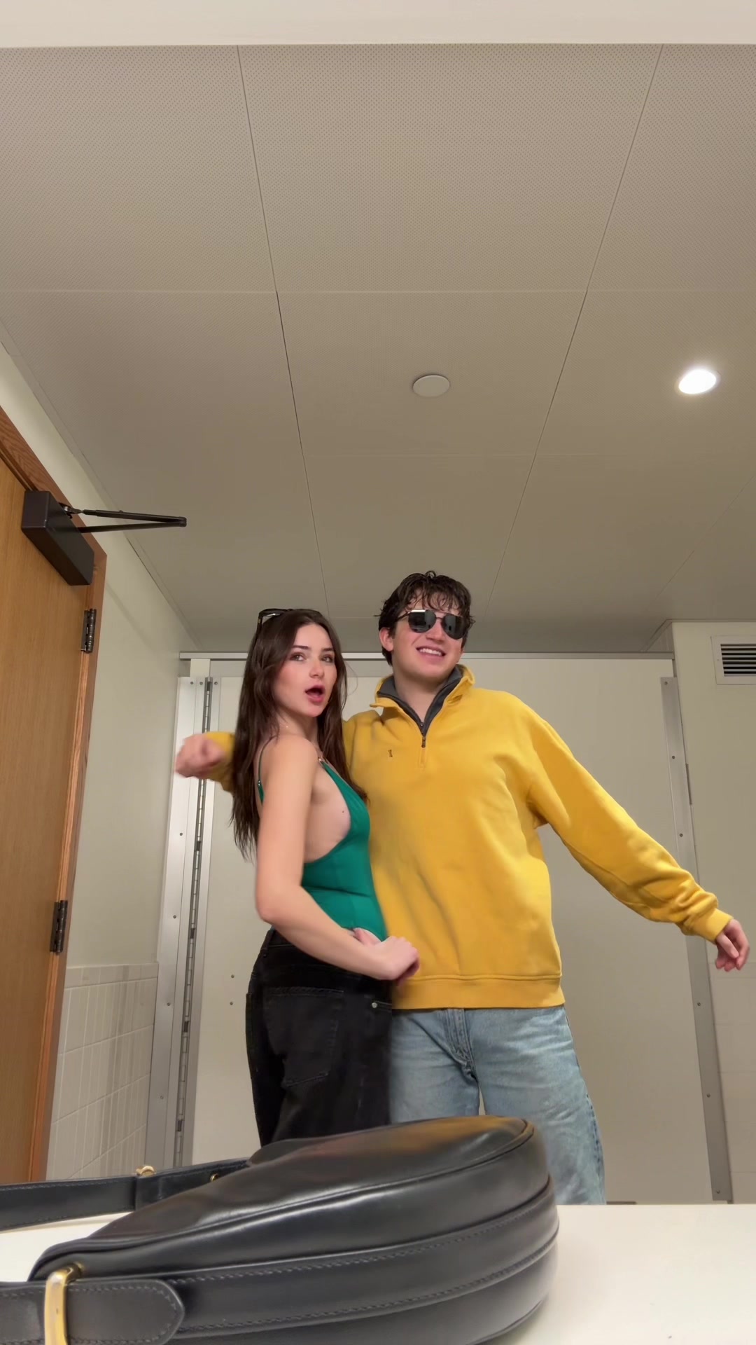 @kat