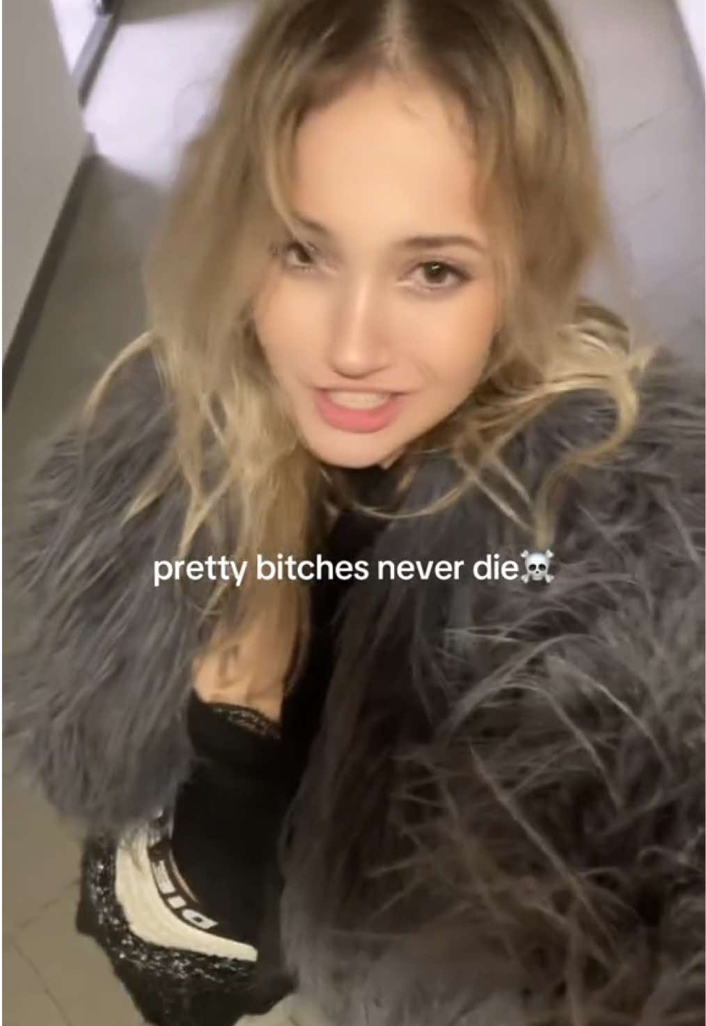 @Miss Vitalina