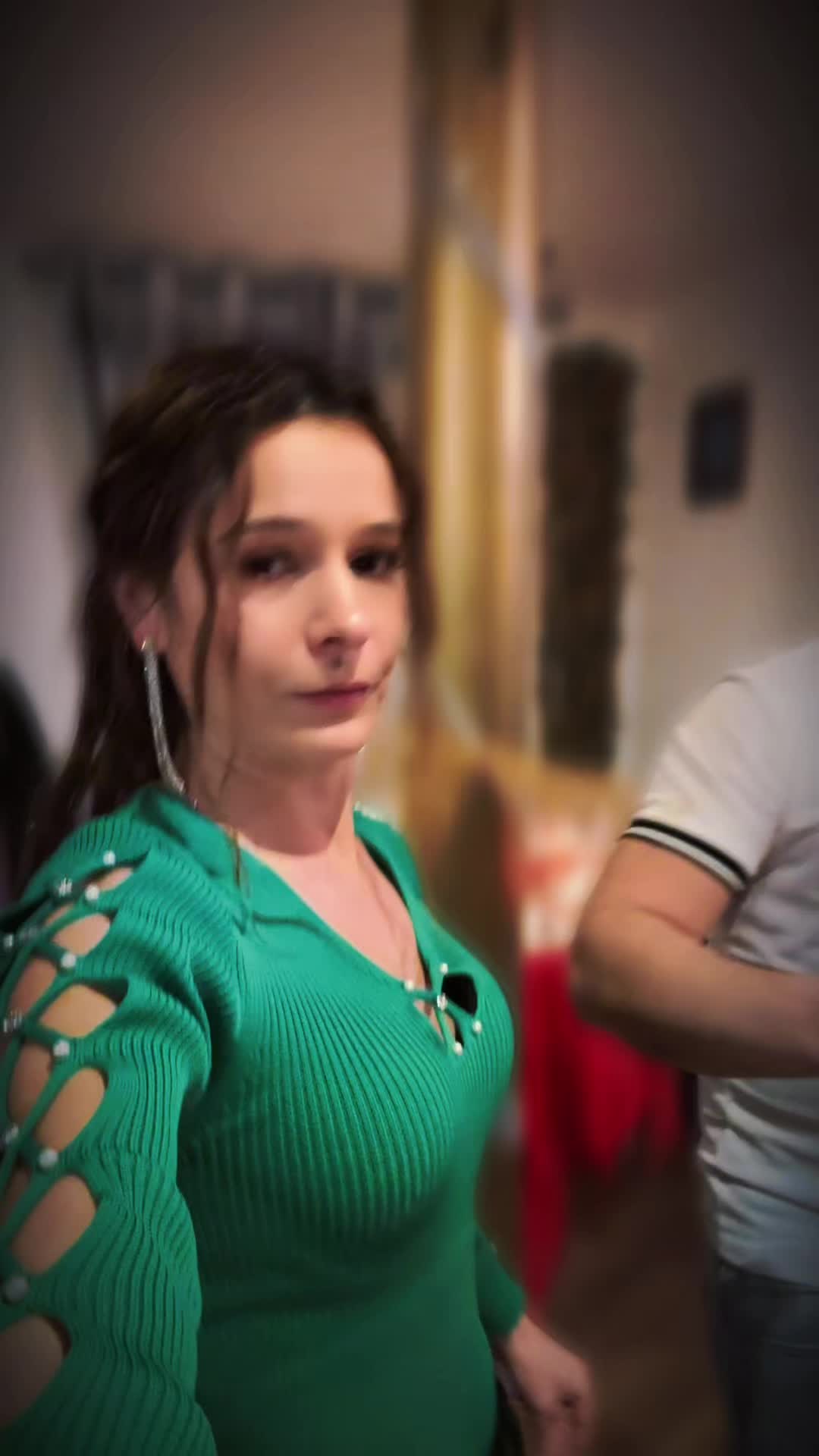 @alessya