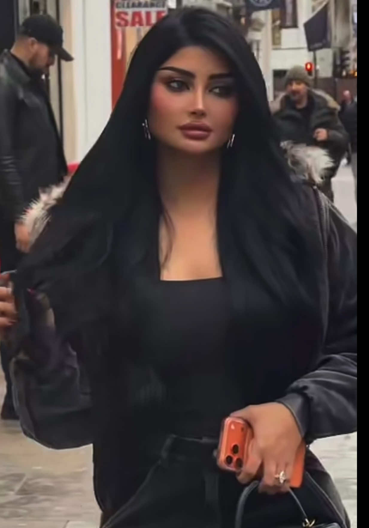 @Beyaz G&uuml;l&uuml;m