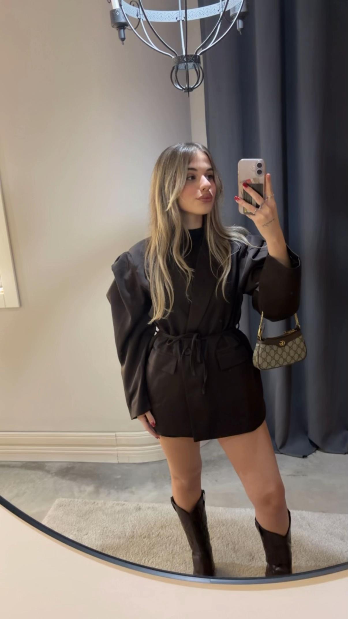 @sofia🍒