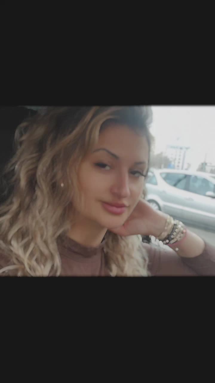 @Cătălina 👑