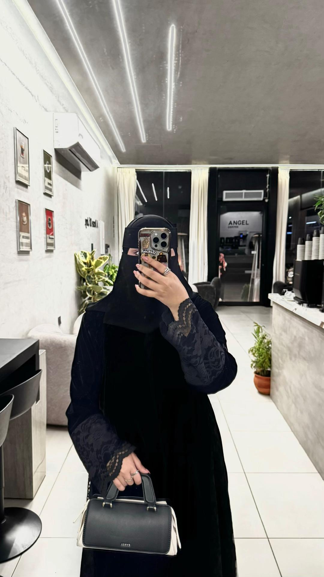 @روان الشمري ..