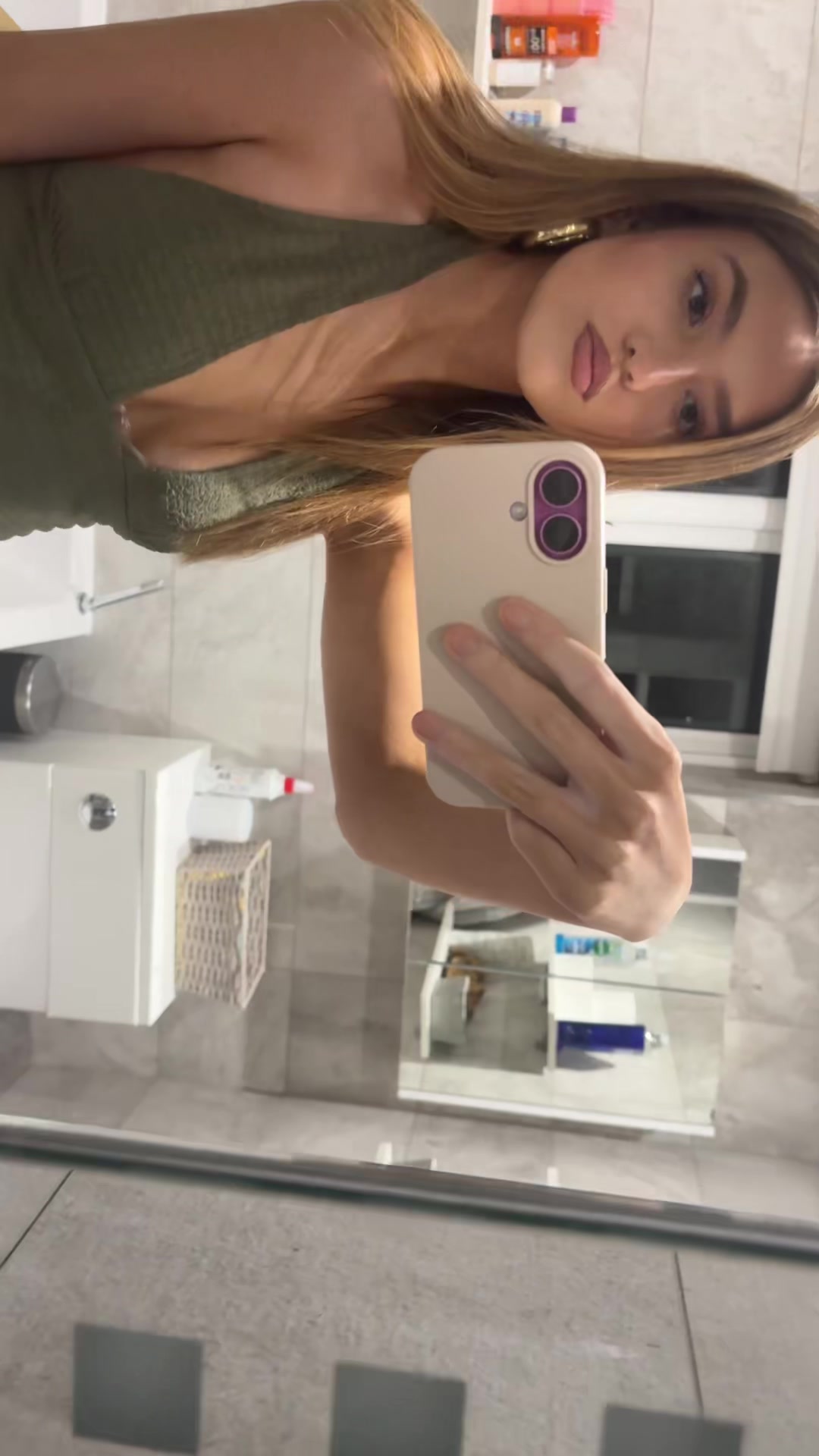 @elleh