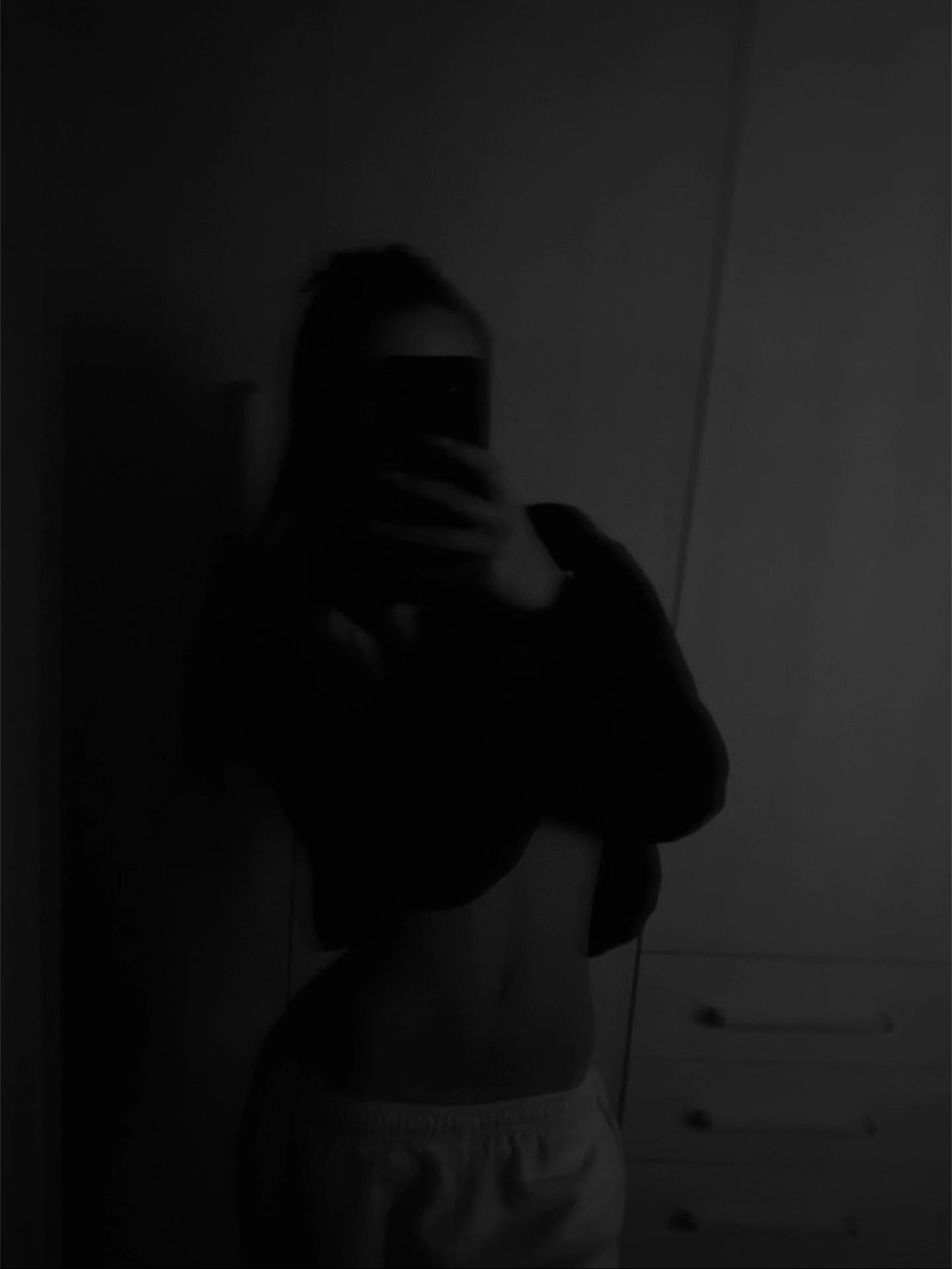 @𝟐
