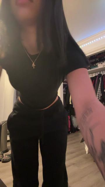 @1800._niyah