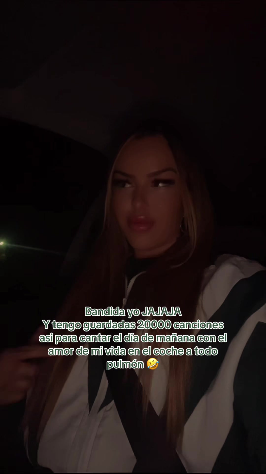 @Carol_laZafiro