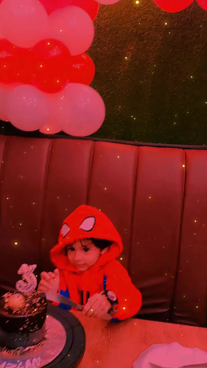 @Maلik Maح i ✨🖤