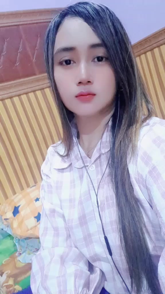 @ᥫ᭡.Mawar C'm ᥫ᭡.✦