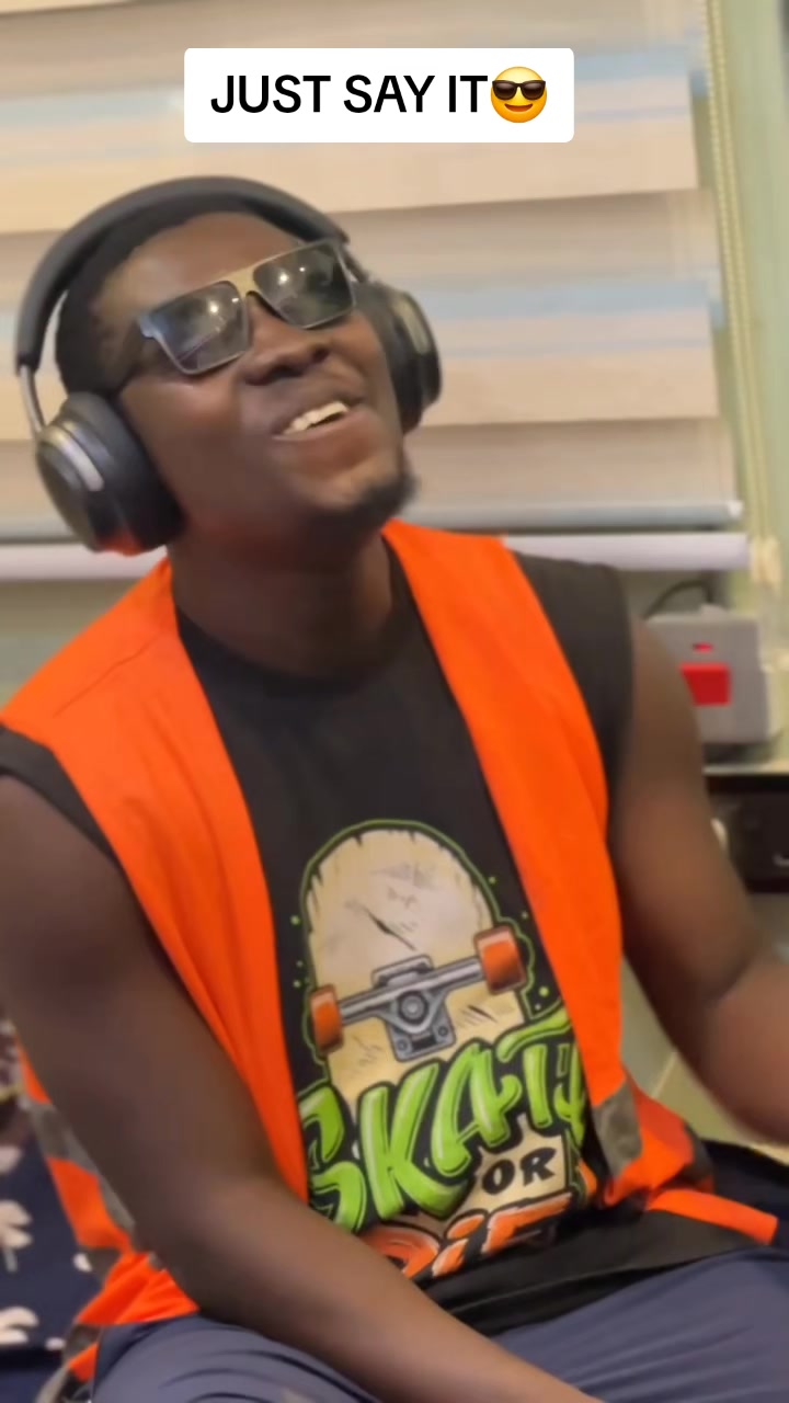 @mrquening