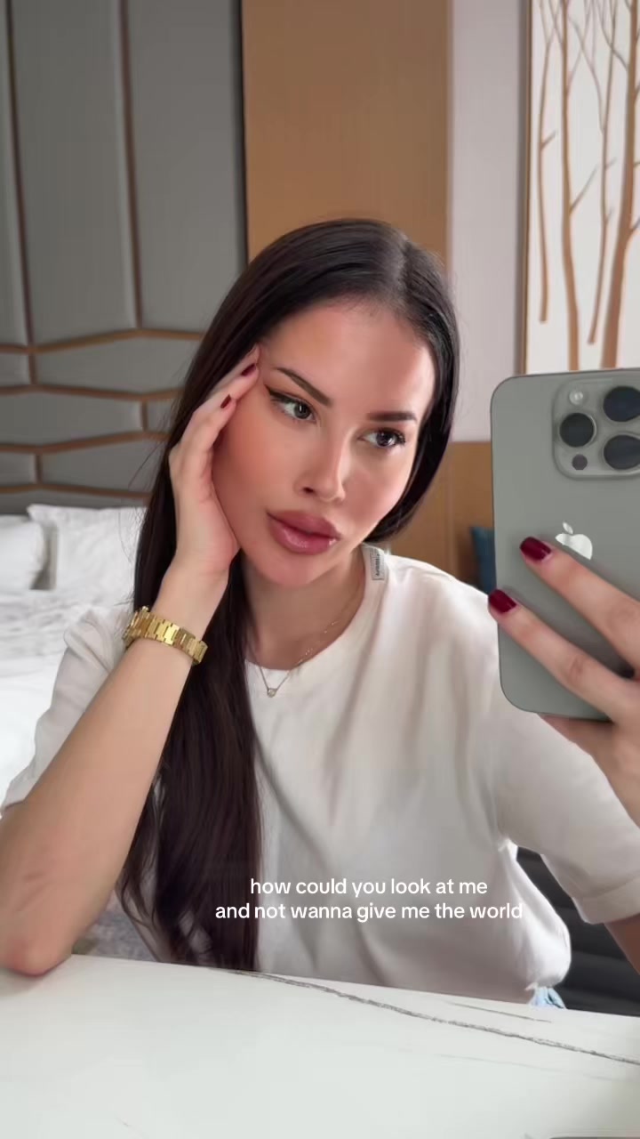 @Jelena_Hadnadjev
