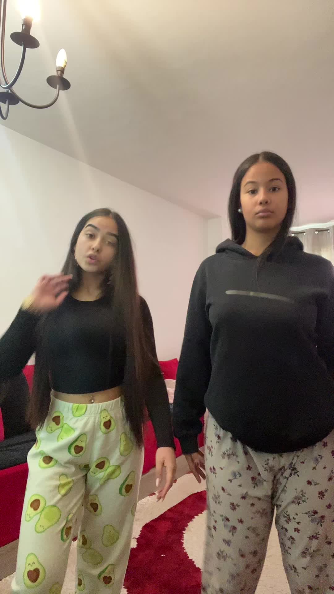 @✨