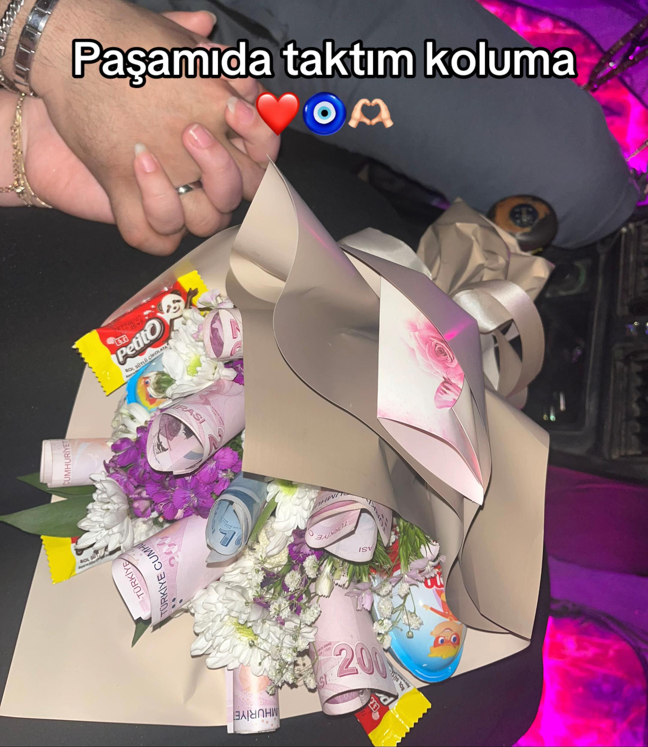 @e.s.m.a.e.r