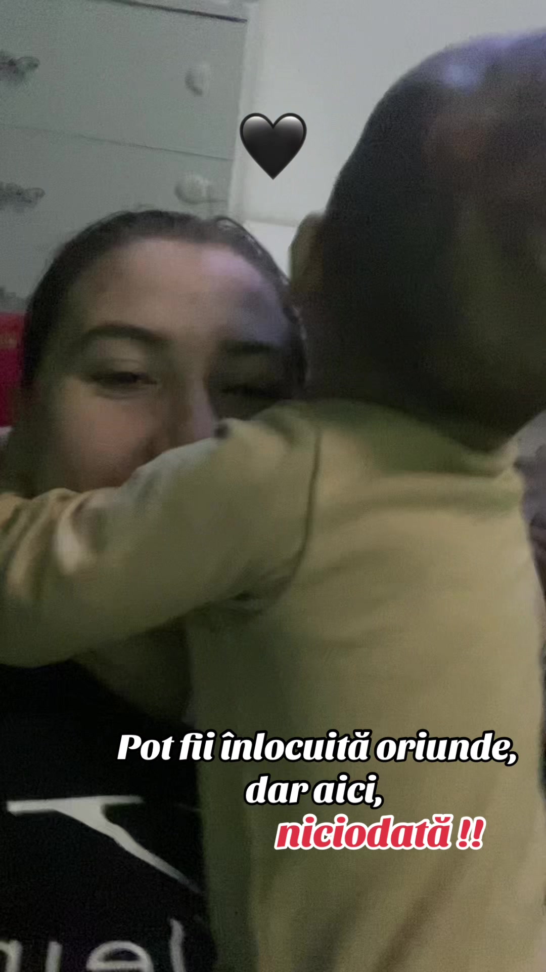 @𝑴𝒊𝒓𝒆𝒍𝒂 𝑨 𝑰𝒐𝒏𝒆𝒍𝒂👑