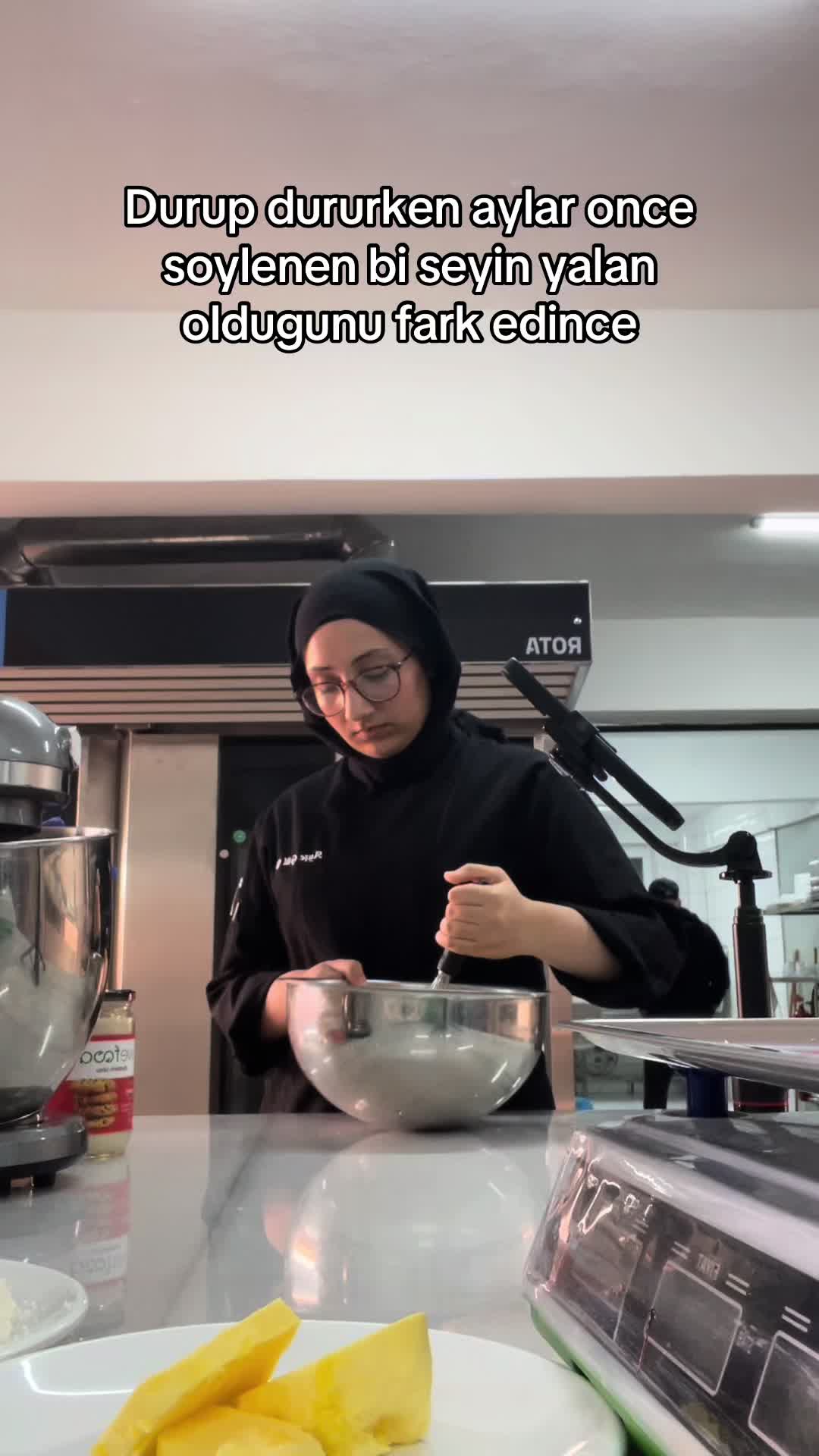 @Ayşeg&uuml;l