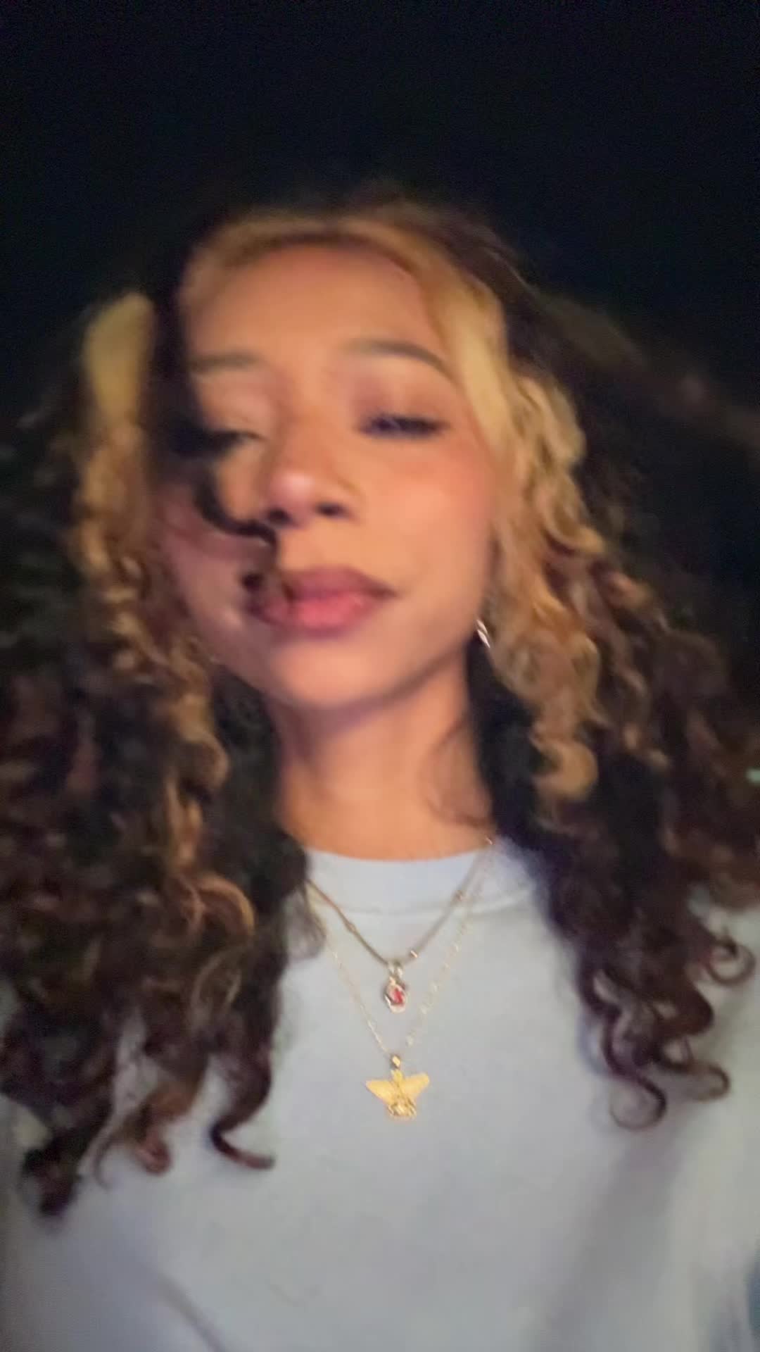 @lovilovu5