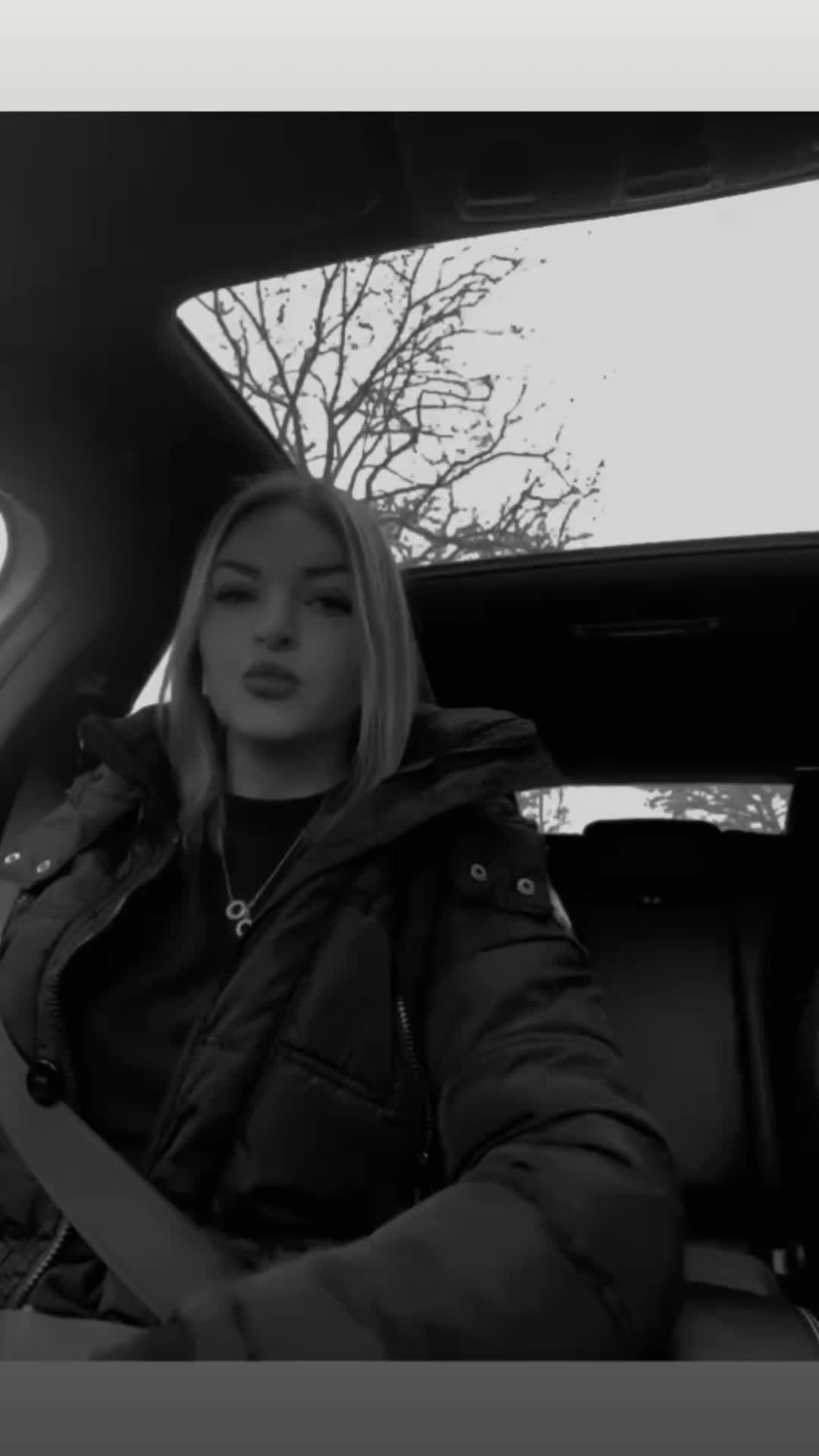 @Alina 🖤🪽